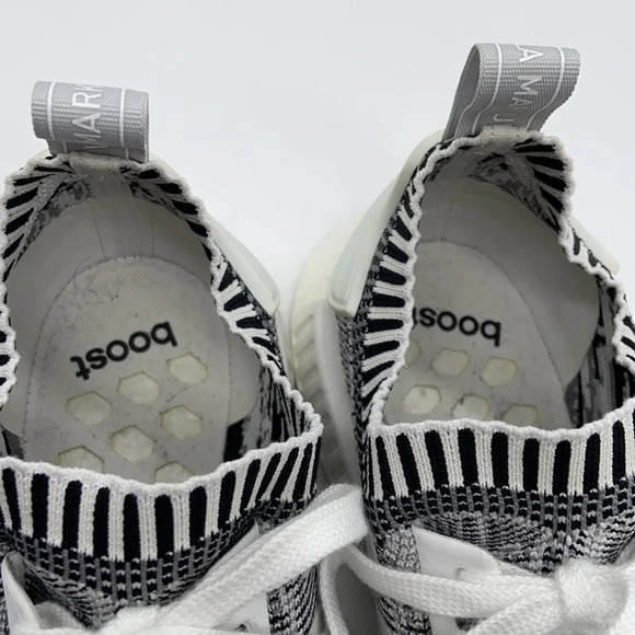 Adidas Boost LHG 029003 Black White Gray Sneakers - Size 10 - Picture 4 of 9